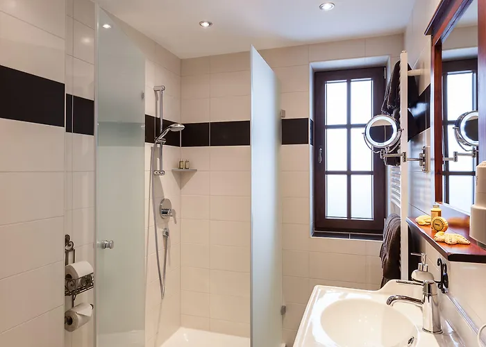 Vitusfort Homestay *