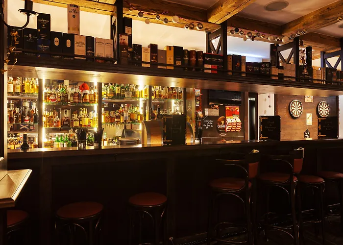 Vitusfort Homestay *