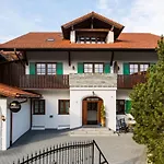 Vitusfort Homestay