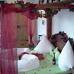 Vitusfort Homestay *