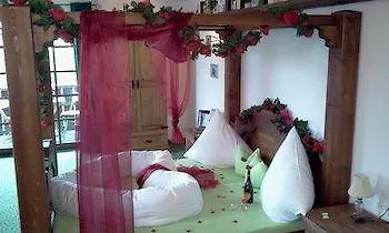 Vitusfort Homestay *